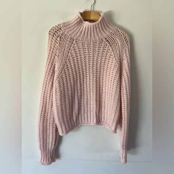 Wooden Ships Tara Rails Pink Chunky Open Knit Long Sleeve Turtleneck Sweater - Picture 1 of 8